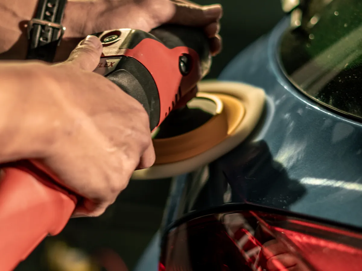 Krassen verwijderen – Autoschade Hilversum